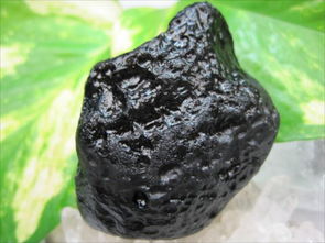陨石的作用和功效，陨石对人体有什么作用和功效