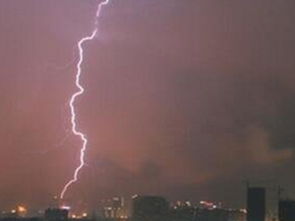 打雷声，打雷声音效