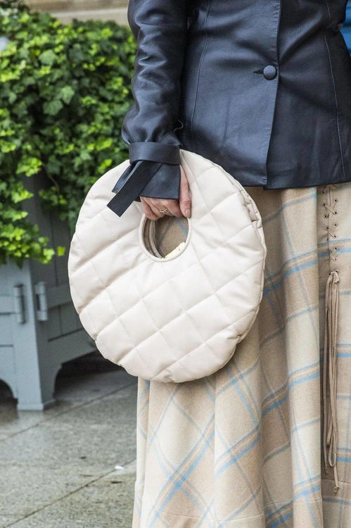 云朵包，云朵包bv