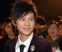 何炅多大，何炅多大岁数了结婚了吗
