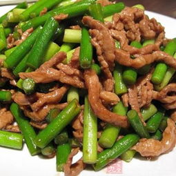 大蒜炒什么菜好吃，大蒜炒什么菜好吃又简单