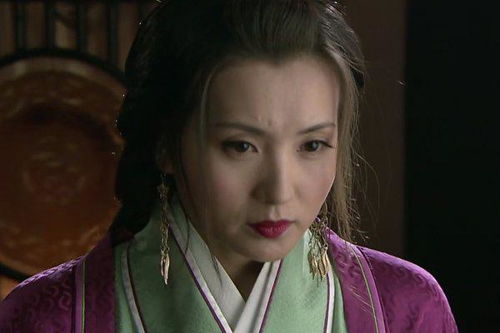 闭月是指哪位美女，闭月羞花中的闭月是指哪位美女