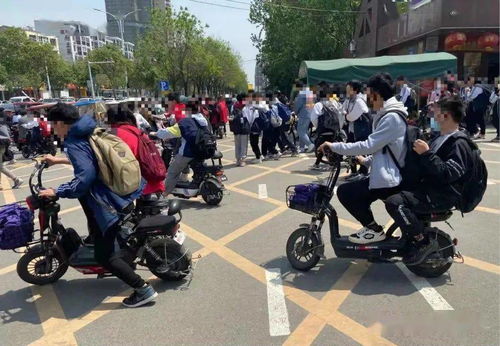 学骑电动车的详细步骤