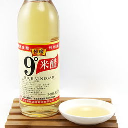 米醋泡脚，米醋泡脚灰指甲