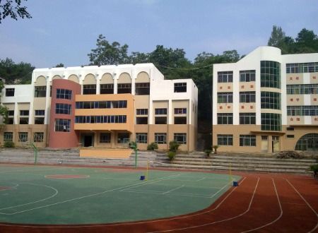 民办学校和私立学校有什么区别，民办学校和私立学校有什么区别和联系