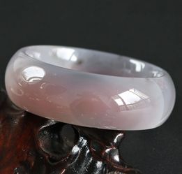 玉髓和玛瑙哪个好，玉髓和玛瑙哪个值钱