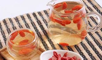 枸杞的功效与作用泡水，长期喝枸杞水有什么好处