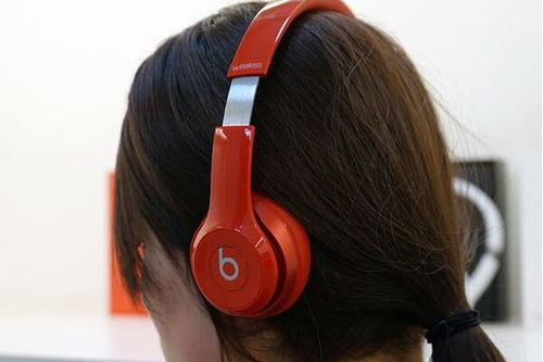 蓝牙耳机正确戴法图解，无线蓝牙耳机的正确戴法