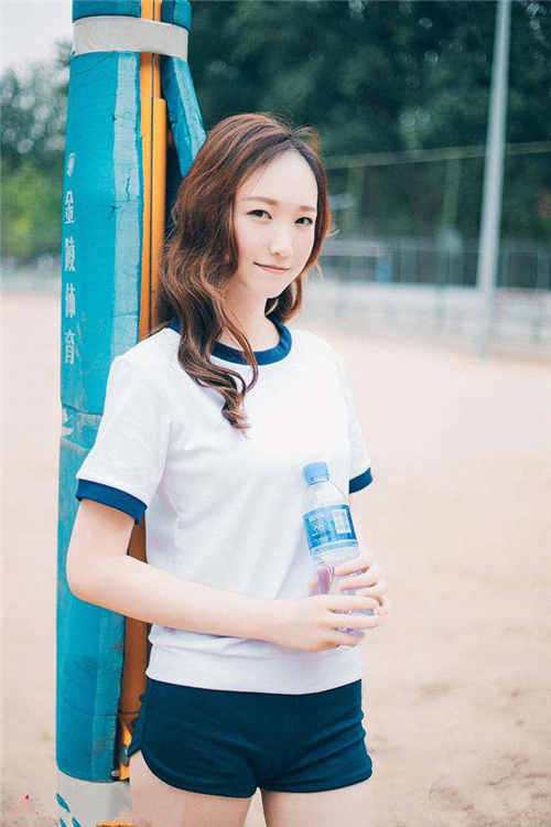 梦见天空出现绚烂美景，梦见天空出现绚烂美景但来不及拍摄