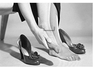 鞋头挤脚怎么办，鞋子太紧挤脚怎么办