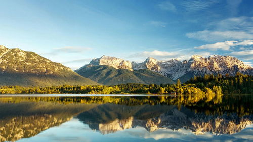 笔记本电脑壁纸超清，笔记本电脑壁纸超清动漫