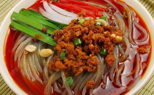 酸辣粉热量高么，一桶酸辣粉热量等于几碗米饭