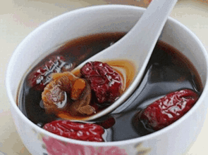 红糖姜水的功效，红糖姜水的功效与作用及禁忌