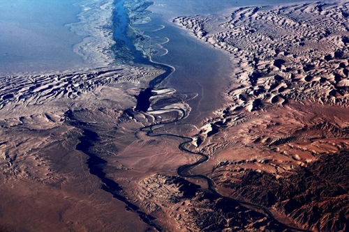 戈壁滩的意思什么，戈壁滩是指什么