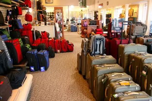 坐飞机行李箱托运怎么收费，坐飞机行李箱托运尺寸