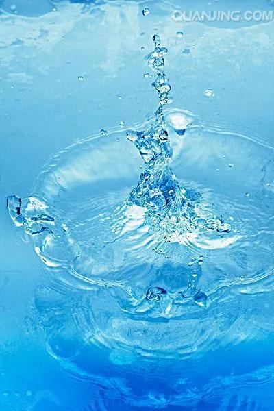 梦到水是什么意思，女人做梦梦到水是什么意思