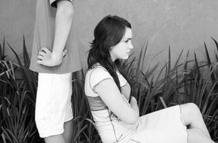 无动于衷造句，无动于衷造句二年级