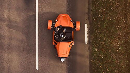 wwe三大纯爷们里老头谁?