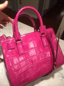 mk包包属于什么档次?