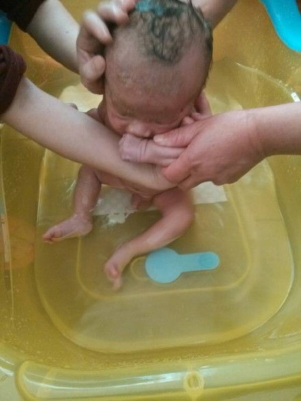 当异性发浴图片给你代表什么?