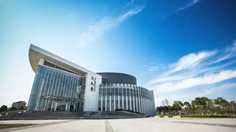 上海海事大学比211好吗，上海海事大学就业待遇