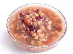 一瓶八宝粥的热量