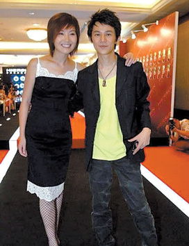 何炅的老婆真的死了吗?