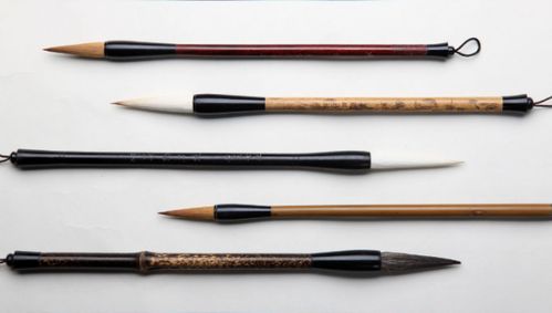 毛笔狼毫,羊毫,兼毫各有什么特点?