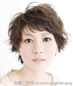 鹅蛋脸适合剪什么样的短发发型