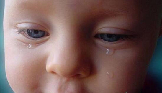 眼睛哭肿了如何快速消肿