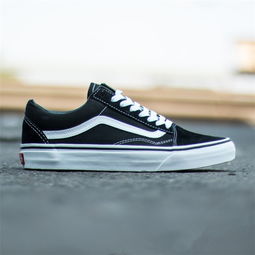 VANS鞋磨脚后根怎么办