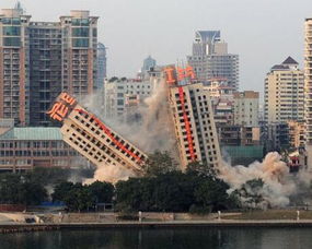 梦见目睹近处大楼倒塌是什么意思