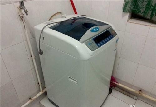 小天鹅洗衣机显示F8是什么故障?