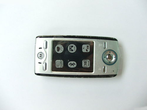 摩托罗拉的e680i和e680g有什么区别?e680i是不是也像e680g一样可以用蓝 