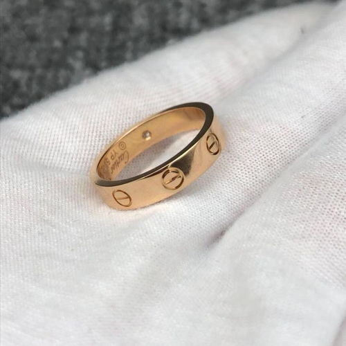 卡地亚love戒指有什么寓意 佩戴卡地亚love戒