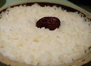 用蒸笼蒸米饭要蒸多久?