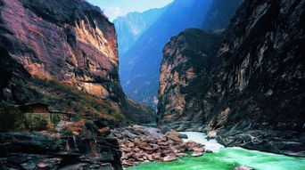 从香格里拉到虎跳峡有多少公里?