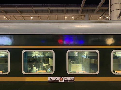 Z164次火车途径哪些站?