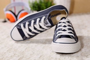 匡威帆布鞋如何清洗 匡威帆布鞋清洗的方法