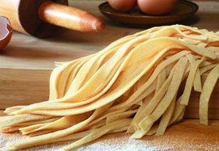 面 是面粉做的还是小麦做的