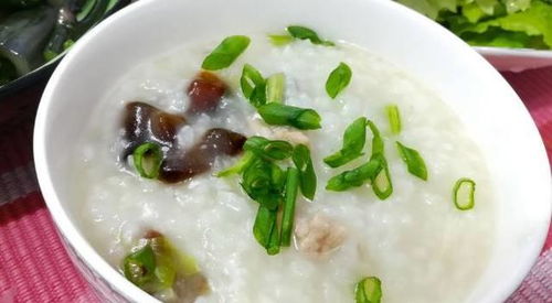 皮蛋粥不放肉怎么做最好吃