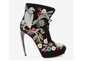 mcqueen是什么牌子