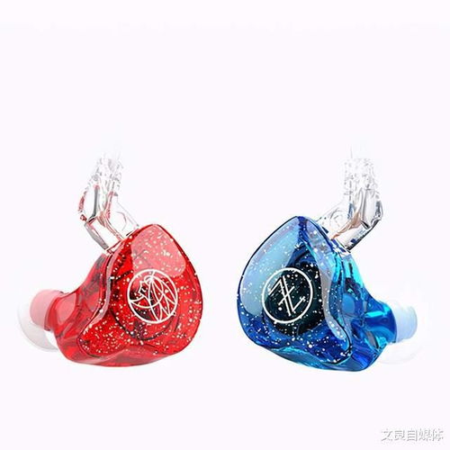 韩国艺人为什么老是唱歌唱到一半把耳机拿下来这是为什么