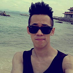 《够钟》歌词是什么?