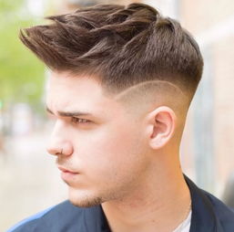 男生头发两边炸怎么办?