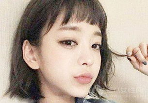 额头窄的女人适合什么发型