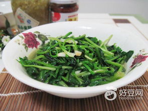 菠菜怎么炒好吃又简单