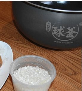 如何用电饭煲煮粥