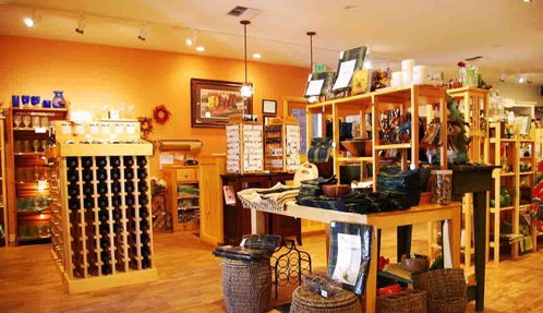 青岛 哪有特别点的家居装饰品店 就是 家居 配饰 家装的那种店 要有特点