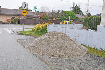 一方沙子有多少吨?